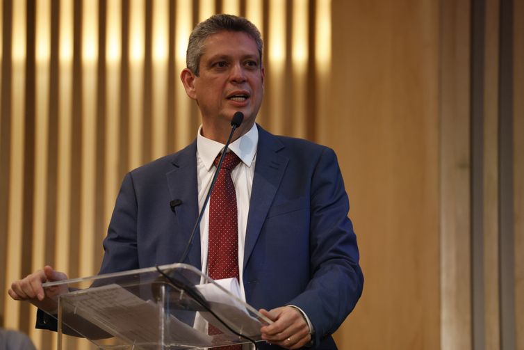 Fernando Frazão/Agência Brasil Rio de Janeiro (RJ) 14/11/2024 – O ministro da Secretaria-Geral da Presidência da República, Márcio Macedo, na mesa de abertura do G20 Social, no Museu do Amanhã. Foto: Fernando Frazão/Agência Brasil