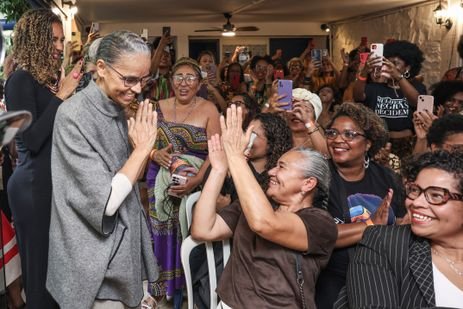 Valter Campanato/Agência Brasil Brasília (DF), 24/11/2025 – Ministra Marina Silva participa do movimento Mulheres Negras decidem
descrição da atividade: O Ato Político por uma ministra negra no STF Já! é um
chamado público por representatividade no mais alto tribunal do país
Foto: Valter Campanato/Agência Brasil