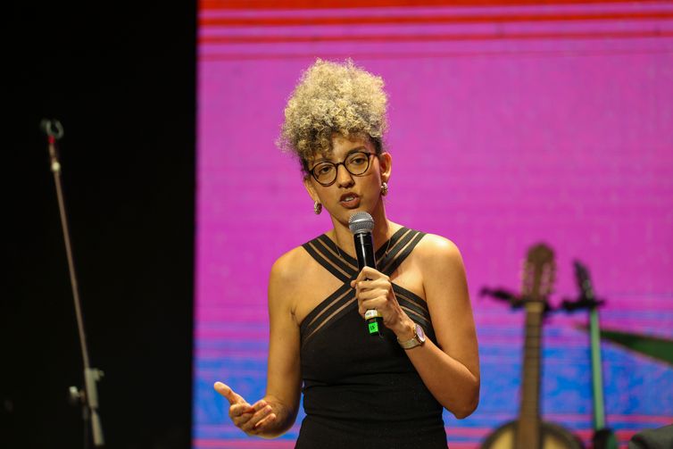 Tomaz Silva/Agência Brasil Fortaleza (CE), 03/12/2025 - A secretária de Cultura de Fortaleza (CE), Helena Barbosa durante abertura do Mercado das Indústrias Criativas do Brasil (MICBR+Ibero-América), no Centro Dragão do Mar de Arte e Cultura, em Fortaleza (CE).
Foto: Tomaz Silva/Agência Brasil