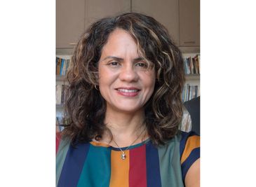 19/02/2026 - 'Graphic novels' podem preparar professores para debate étnico-racial em sala de aula. Na foto Professora da UFF Walcéa Barreto Alves. Foto: Divulgação/arquivo pessoal