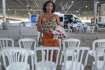 Brasília (DF), 27/04/2026 - Vênus Gabielly Silva Oliveira, durante  ação do Conselho Nacional de Justiça (CNJ) lança a ação Registre-se Pop Rua, durante o mutirão de atendimento à população em situação de rua, promovido pela Justiça Federal do Distrito Federal.
Foto: Joédson Alves/Agência Brasil