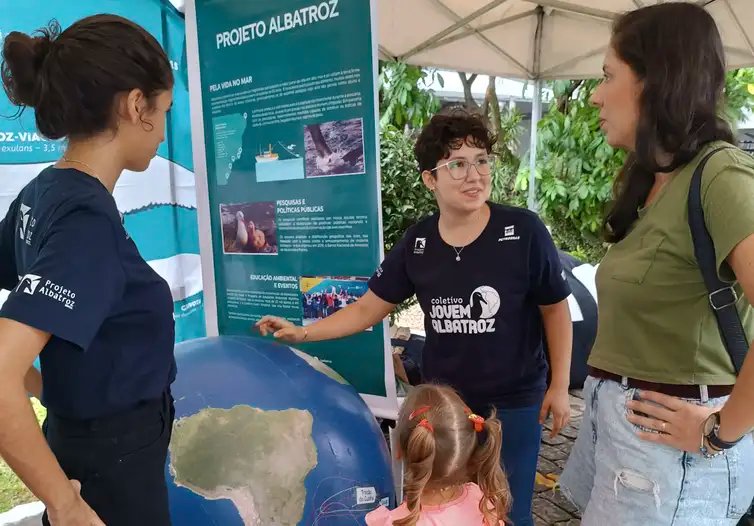 Rio de Janeiro (RJ), 08/12/2025 –  Consciência ambiental aumenta em regiões com projetos atuantes de longa duração.
Foto: Projeto Albatroz/Divulgação