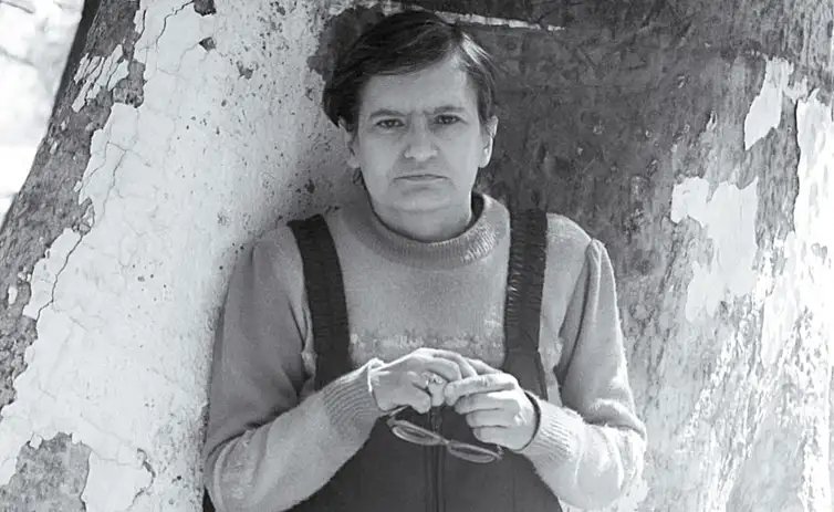 Fritz Nagib/ Divulgação Orides de Lourdes Teixeira Fontela (1940–1998) foi uma poeta e filósofa brasileira, celebrada pela crítica pelo alto rigor formal, concisão e misticismo. Foto: Fritz Nagib/ Divulgação