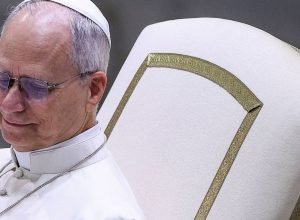 1776351784_2026-01-09t121705z_1_lynxmpem080nr_rtroptp_4_religiao-papa-diplomatas-discurso.jpg