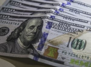 1777590783_dolar_moeda_0803221210.jpg