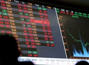 2020-03-11t154713z_1_lynxmpeg2a1pf_rtroptp_4_bovespa-manh.jpg