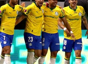 2025-10-15t234211z_1429567500_up1elaf1tuamb_rtrmadp_3_soccer-brazil-pal-rbb.jpg