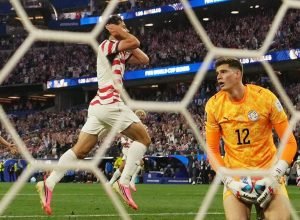 2026-06-13t032815z_1651315392_up1em6d09n1n7_rtrmadp_3_soccer-worldcup-usa-pry.jpg