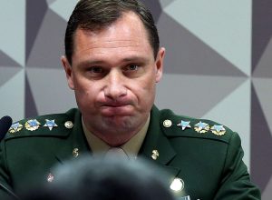 25_retro_2023_tenente-coronel_mauro_cid_depoe_na_cpi_dos_atos_golpistas.jpg