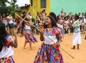 5_-_grupo_de_danca_mineiro_pau_valdemar_madalena_-_foto_ratao_diniz.jpg