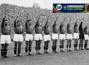 Jogadores italianos fazem a saudação fascista antes do início do jogo - Foto: Reprodução/Internet