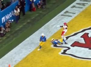 Pelo segundo ano consecutivo São Paulo recebeu um jogo da temporada regular da NFL - Foto: Reprodução/TV