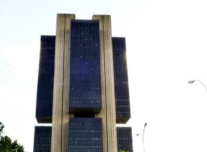 banco_central_mcajr_abr_0104222281_0.jpg