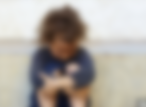 Polícia encontrou criança de dois anos em condições precárias - Foto: Reprodução/Pexels