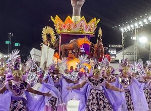 desfiles_de_escolas_de_samba_do_rs_.jpg