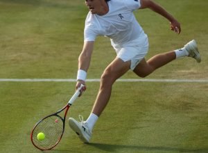 joao_fonseca_cai_na_rodada_3_wimbledon_2025.jpg
