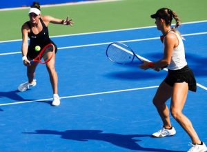 luisa_stefani_e_timea_babos_wta_de_wuhan_2025.jpg