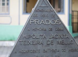 monumento02.jpg